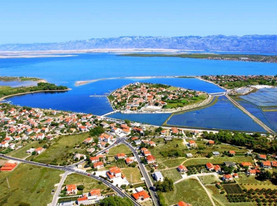 Holiday Home Aria Nin Εξωτερικό φωτογραφία