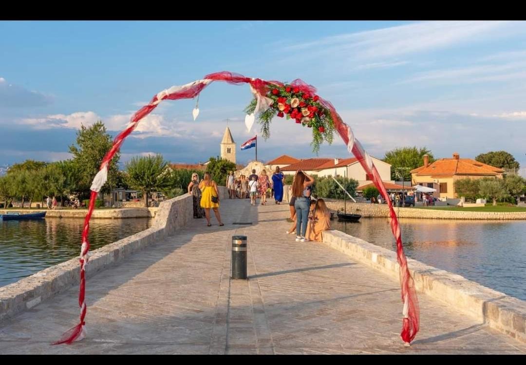 Holiday Home Aria Nin Εξωτερικό φωτογραφία