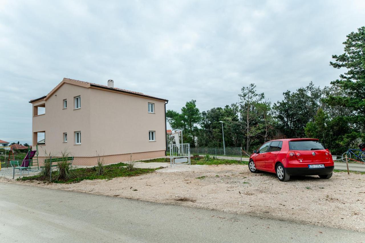 Holiday Home Aria Nin Εξωτερικό φωτογραφία